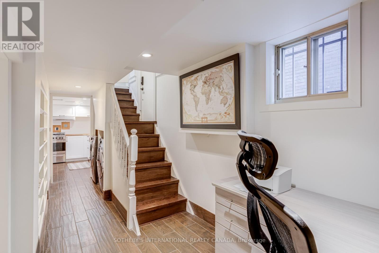 361 HILLSDALE AVENUE E - 33