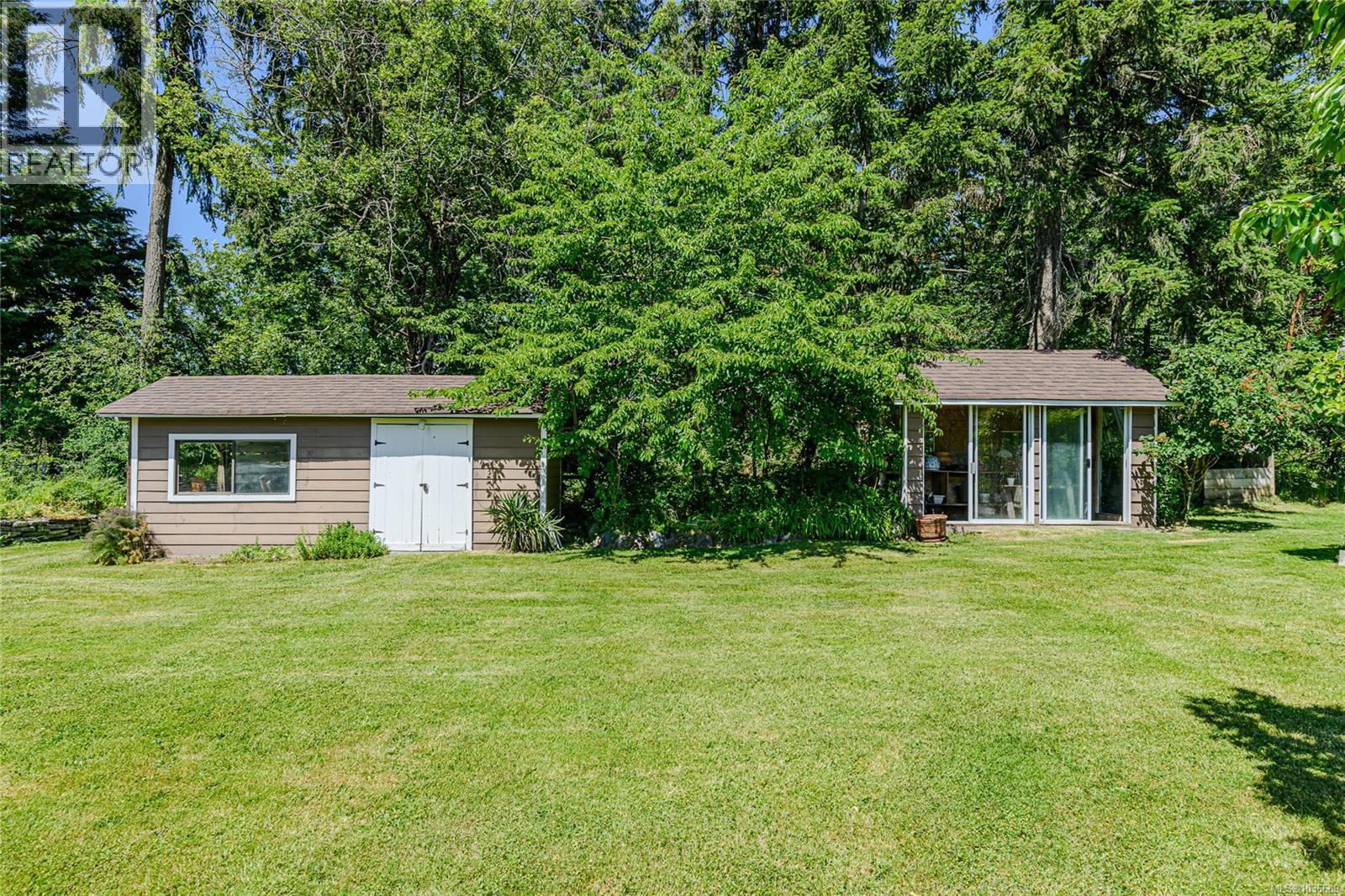 2821 Ortona Rd, Duncan