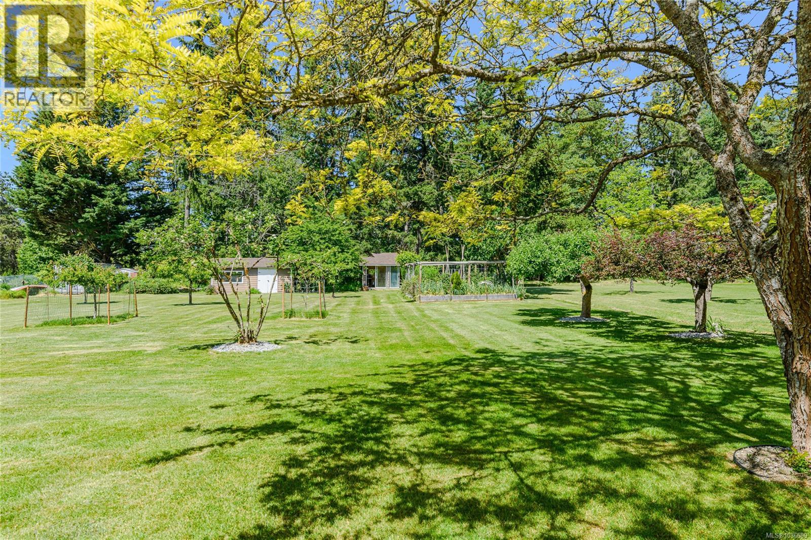 2821 Ortona Rd, Duncan