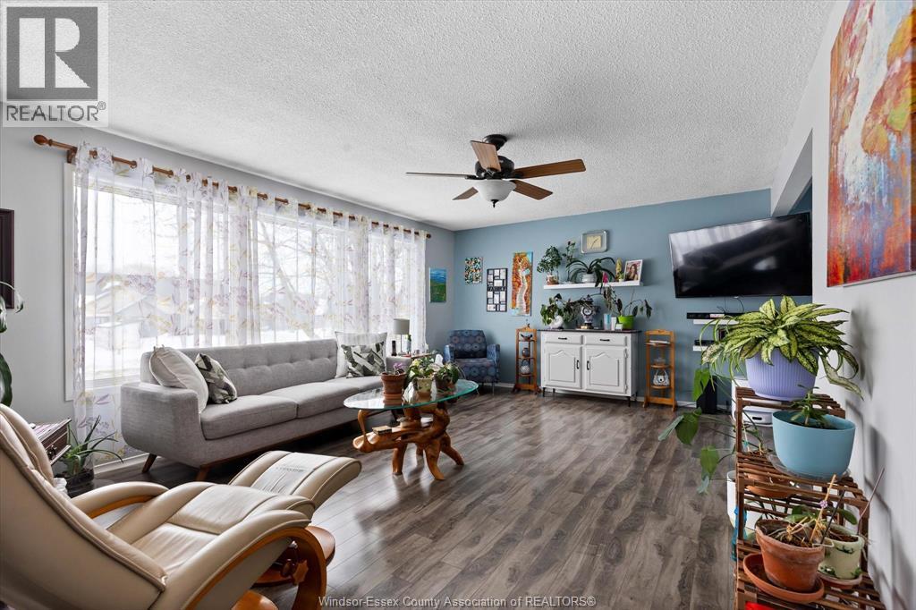 19079 BLUE WATER AVENUE - 10