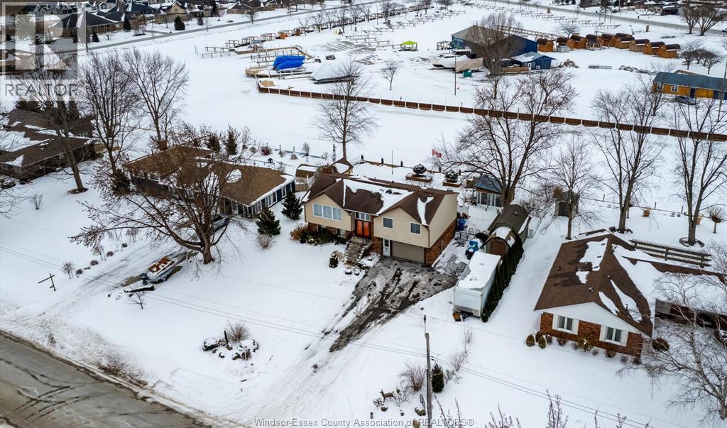 19079 BLUE WATER AVENUE - 29