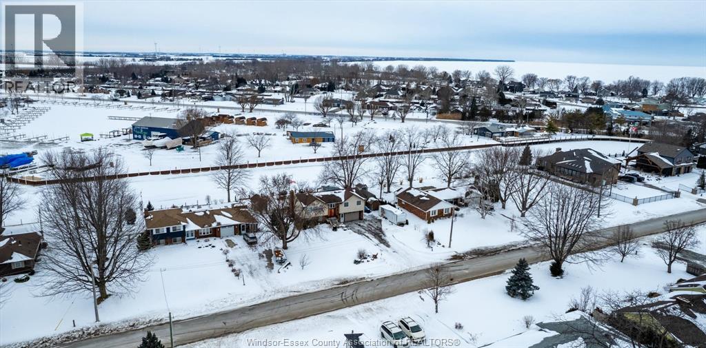 19079 BLUE WATER AVENUE - 31