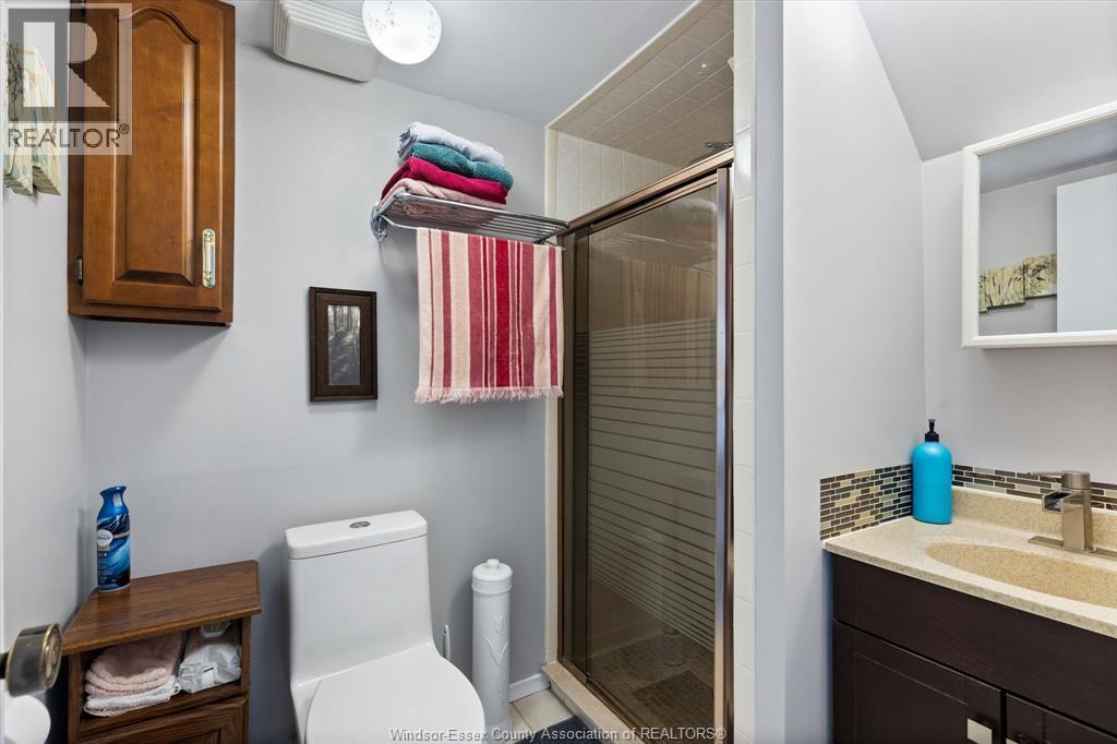 19079 BLUE WATER AVENUE - 8