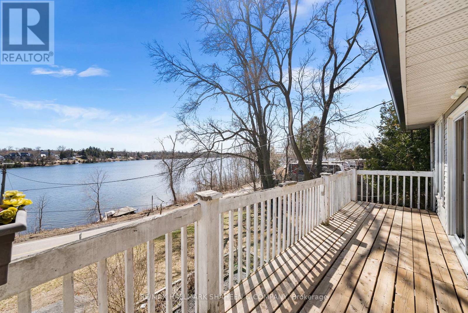9 EVANS DRIVE - 33