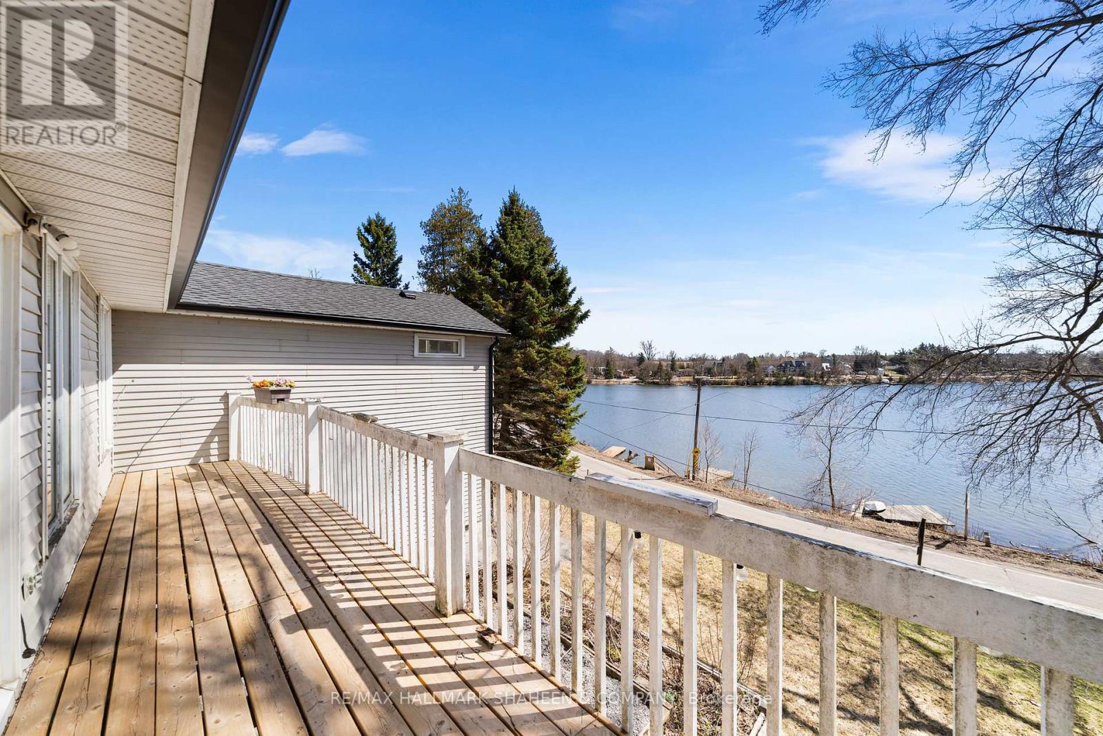 9 EVANS DRIVE - 34