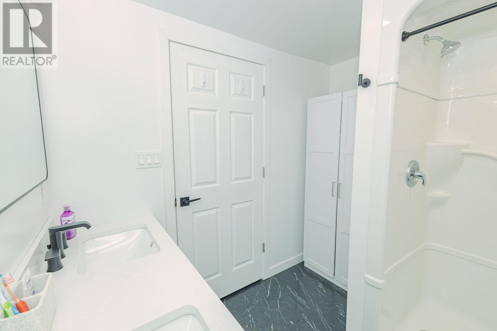 153 Plaintree DR - 31