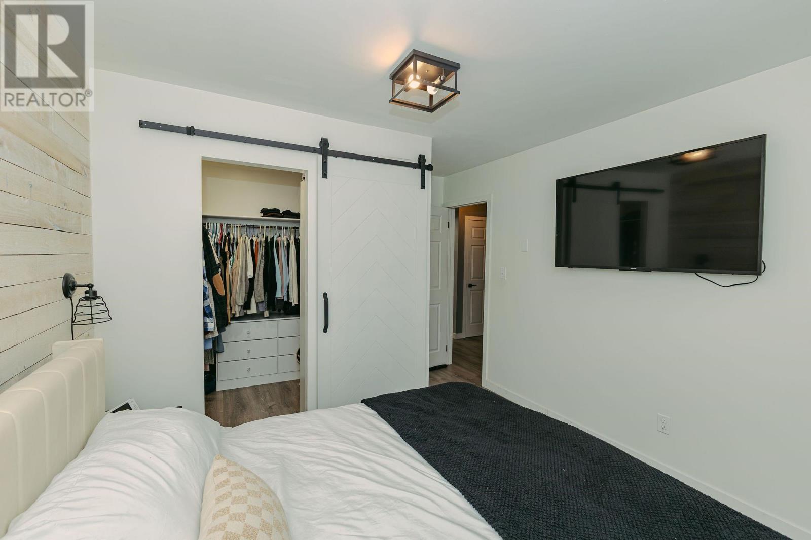 153 Plaintree DR - 15