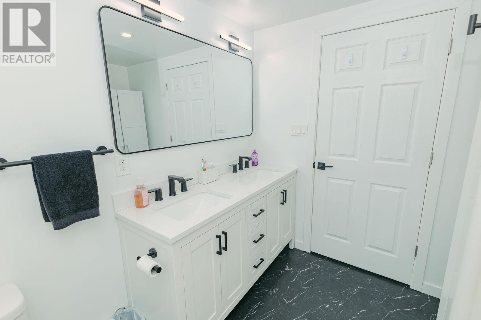 153 Plaintree DR - 29