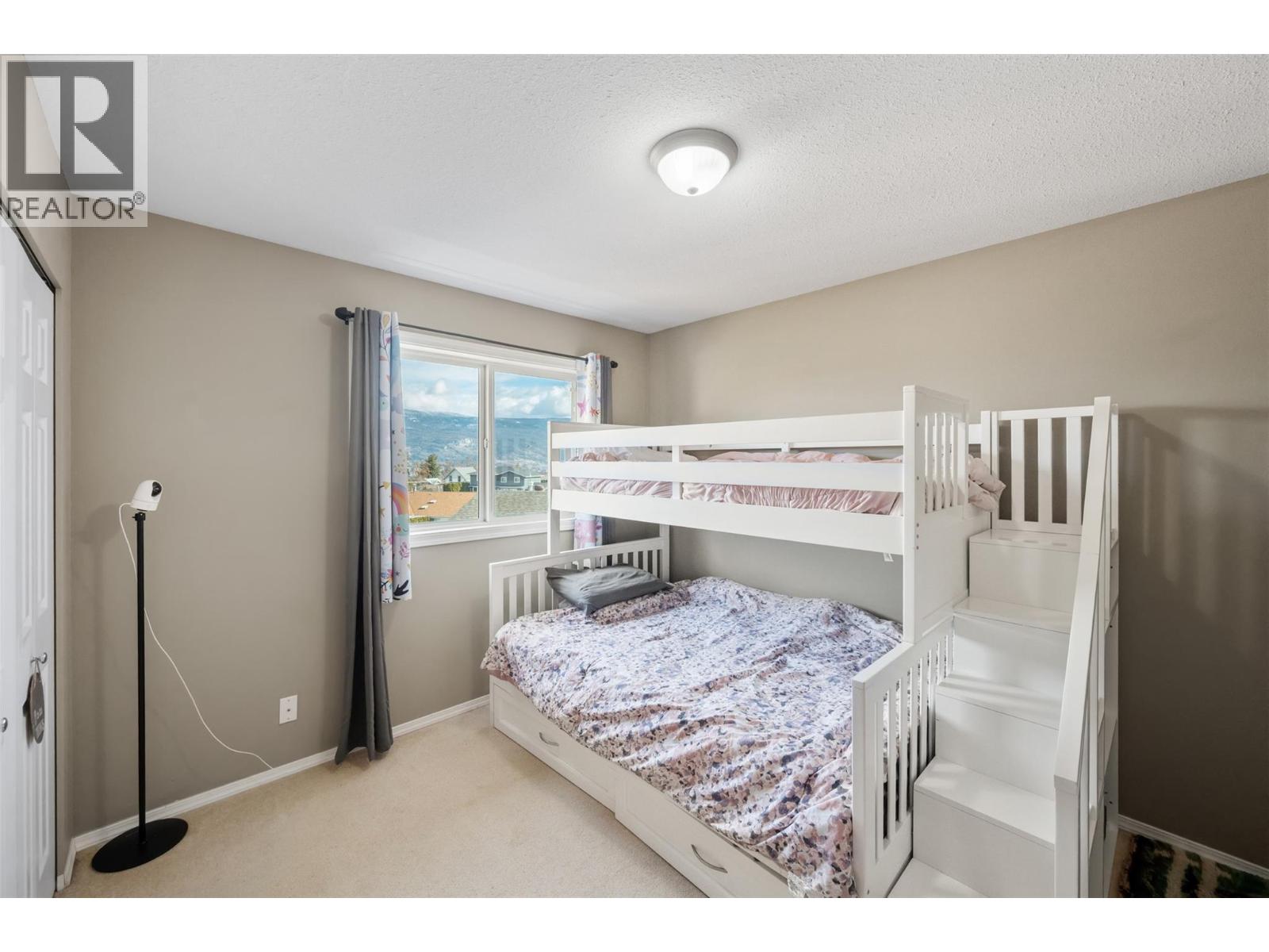 7915 Hespeler Road Unit# 26, Summerland