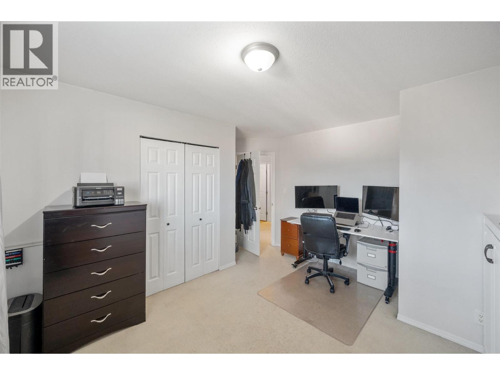 #26 7915 Hespeler Road - 27