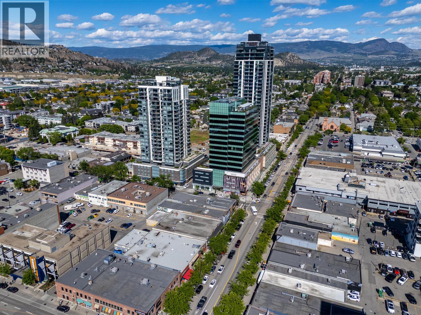  536-538 Bernard Avenue, Kelowna