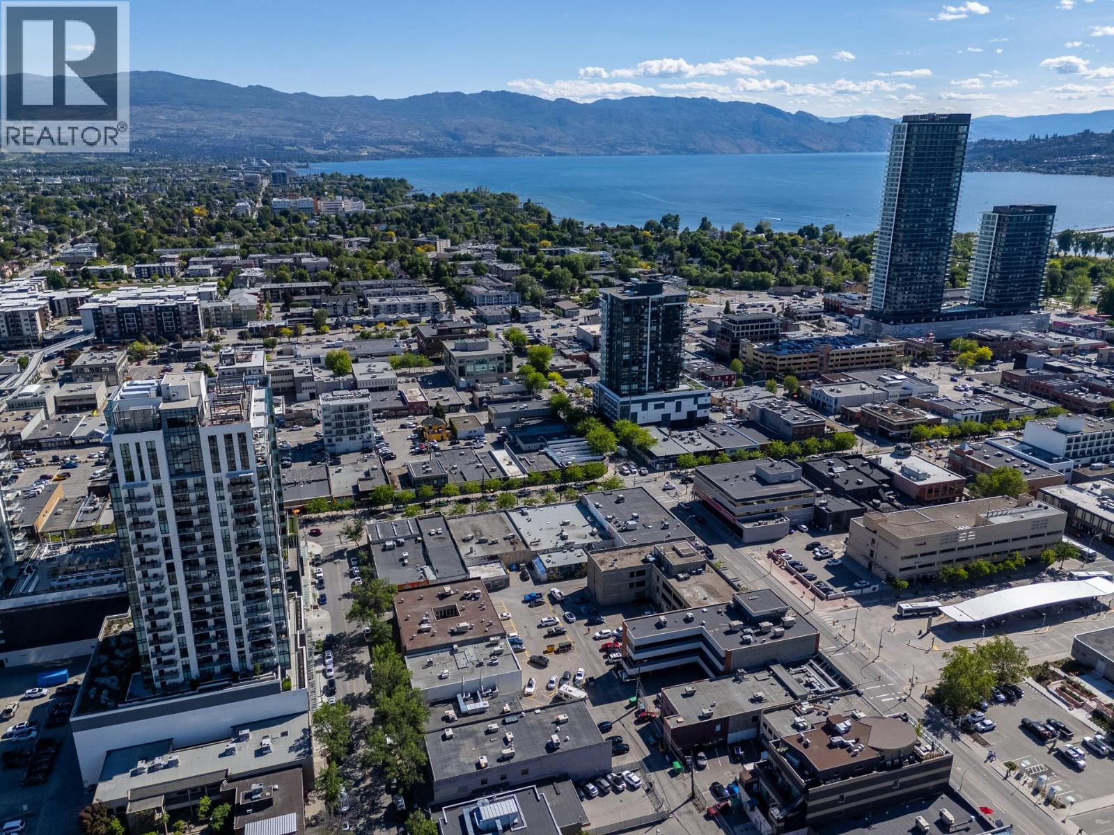  536-538 Bernard Avenue, Kelowna