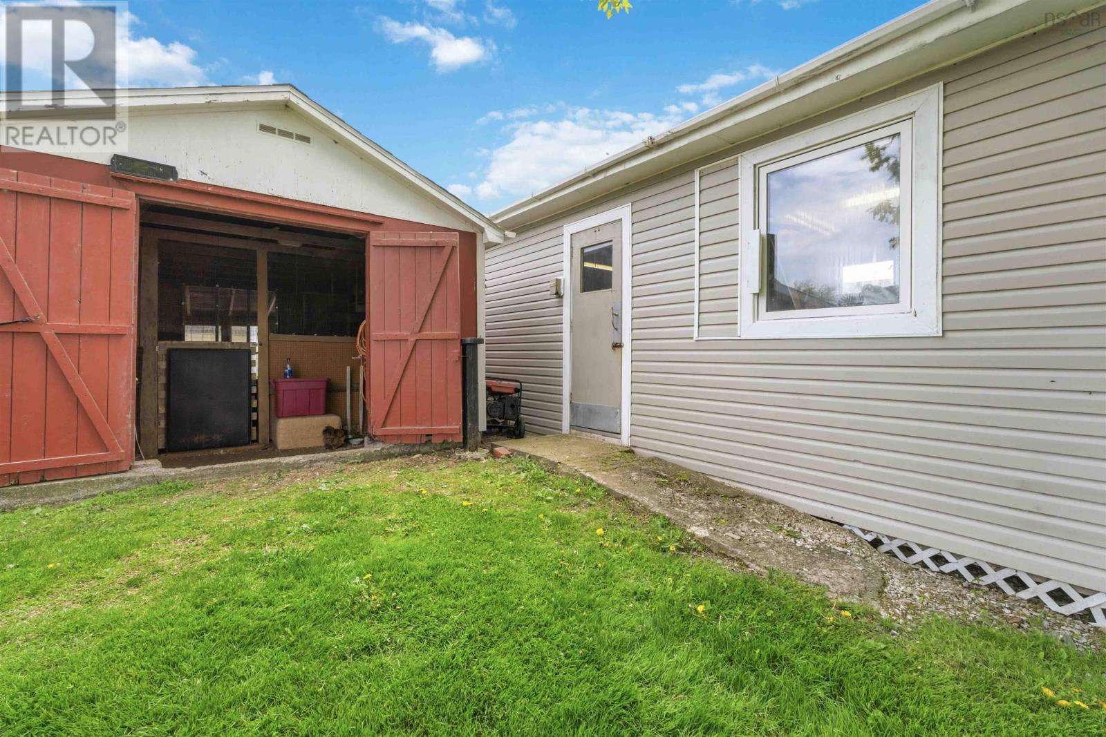 3438 Highway 1 - 46