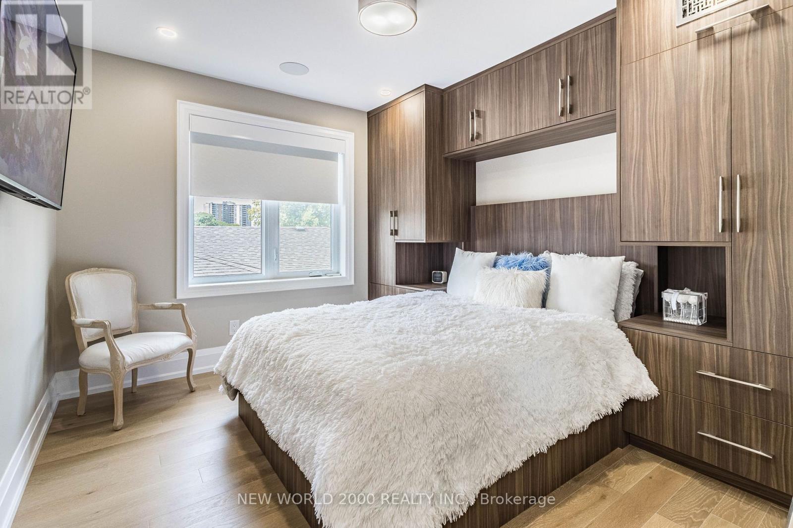 58 COMAY ROAD - 23