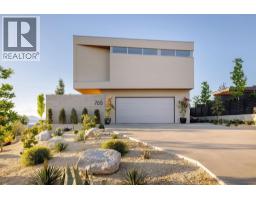  765 Westminster Avenue East, Penticton