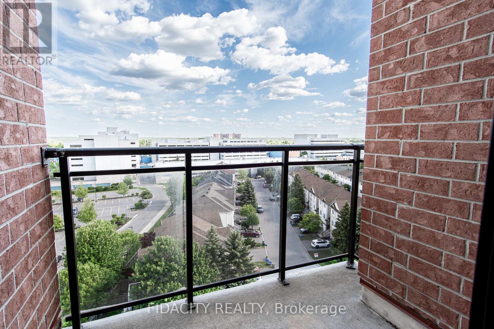 #10M 310 CENTRAL PARK DRIVE - 11