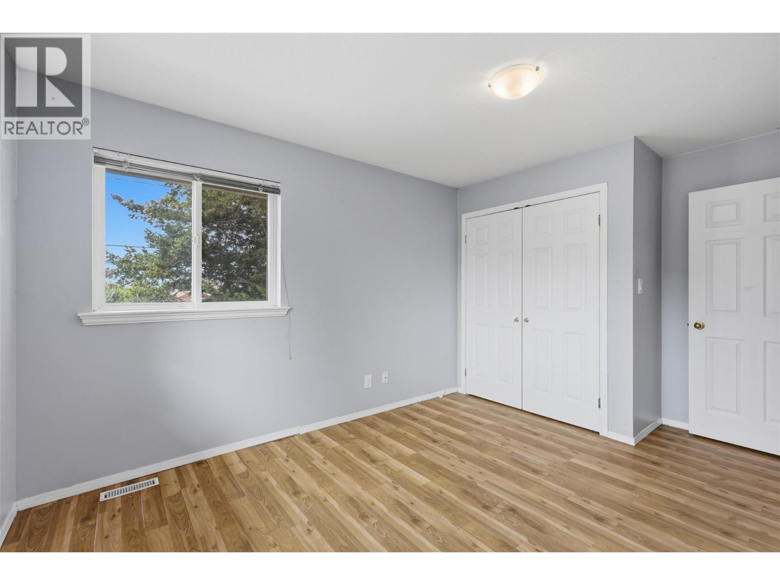1897 Fleetwood Avenue - 30
