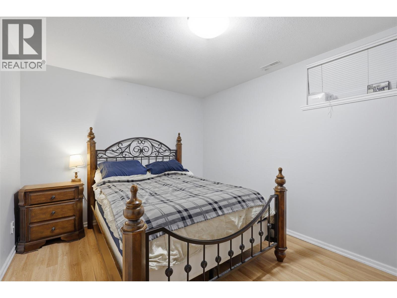 1897 Fleetwood Avenue - 42