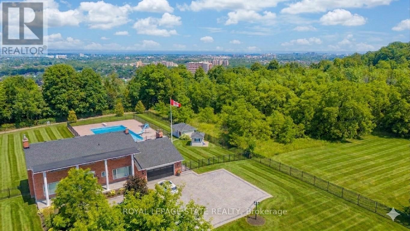 Photo of 10 Azalea Court