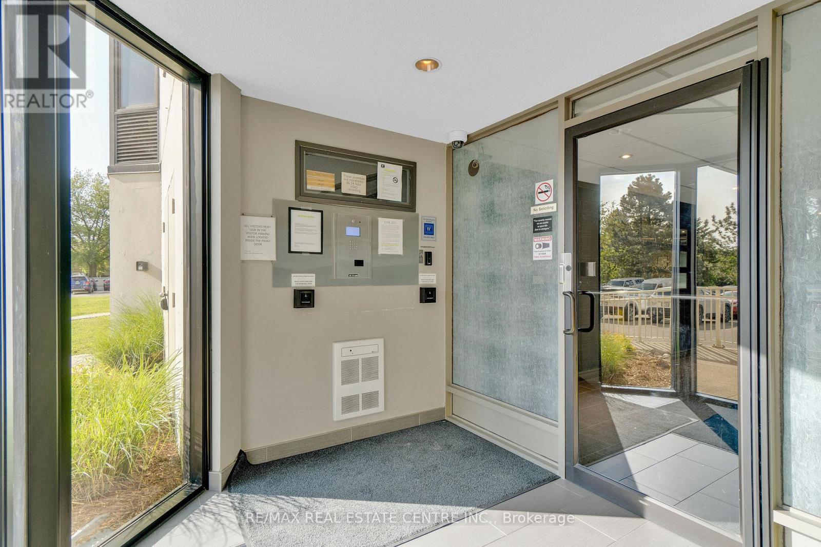 #103 35 GREEN VALLEY DRIVE - 8