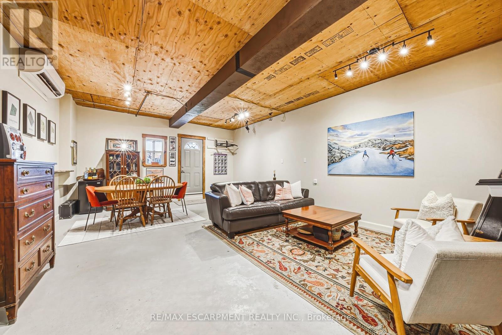 153 ELGIN STREET - 18
