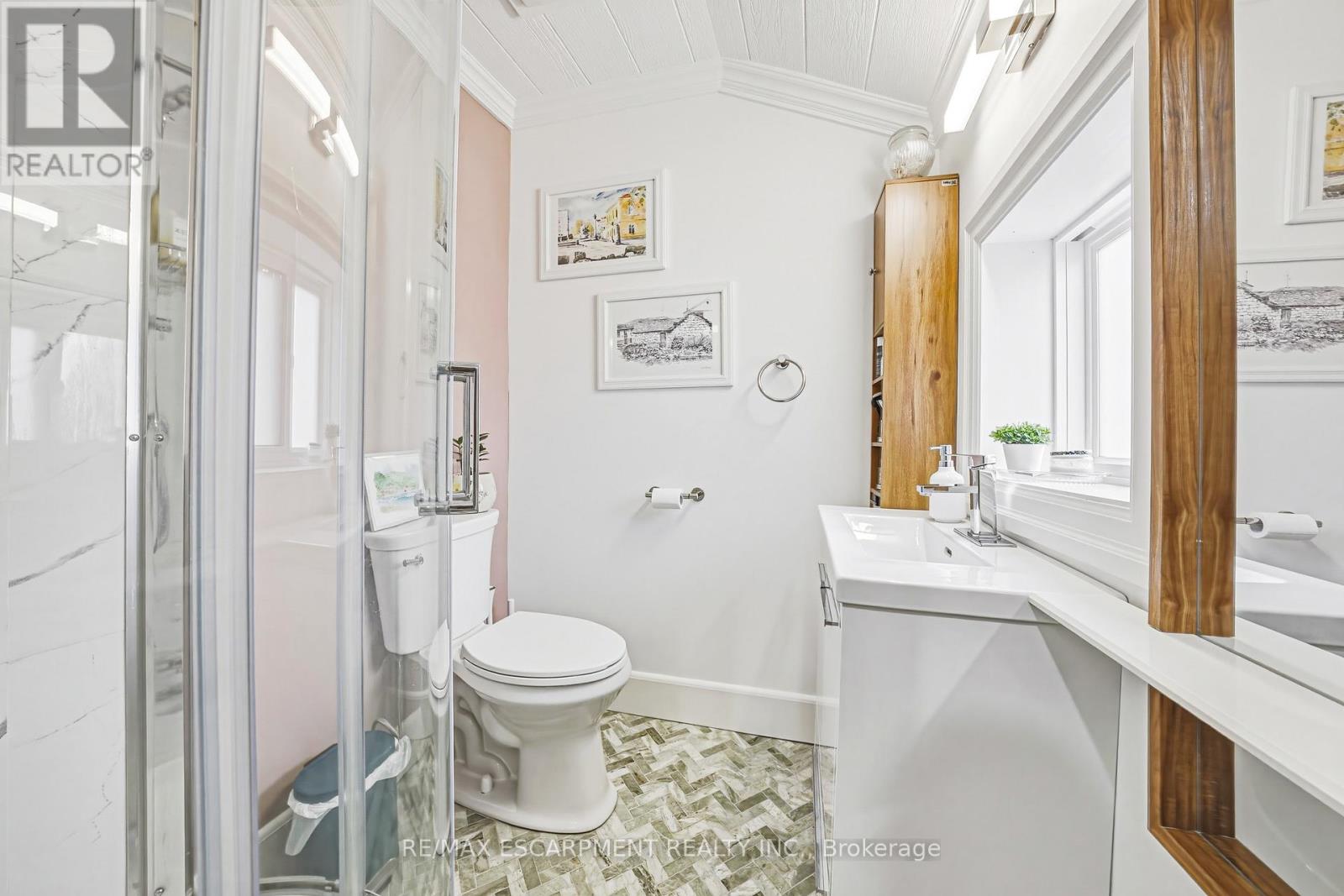 153 ELGIN STREET - 30