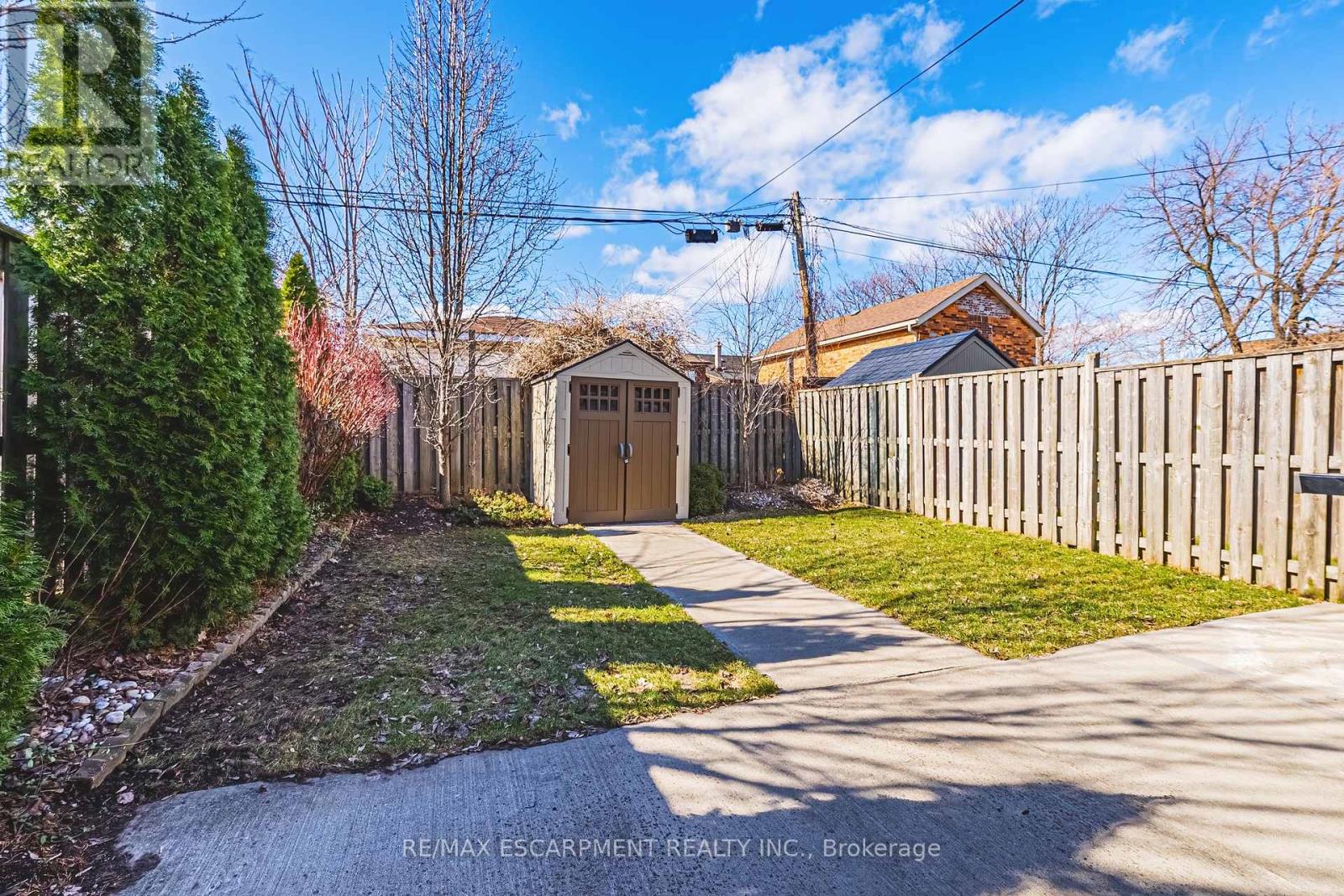 153 ELGIN STREET - 33