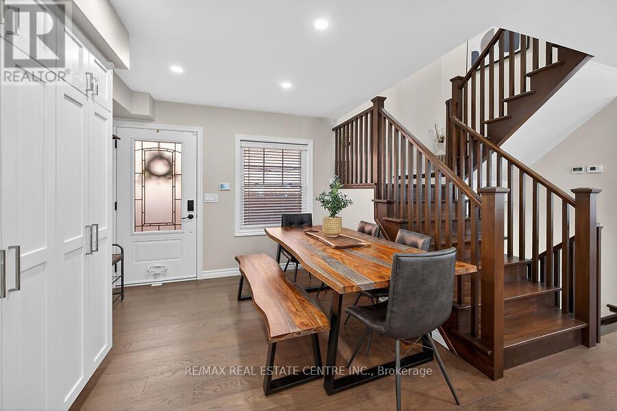 109 RAY STREET N - 15
