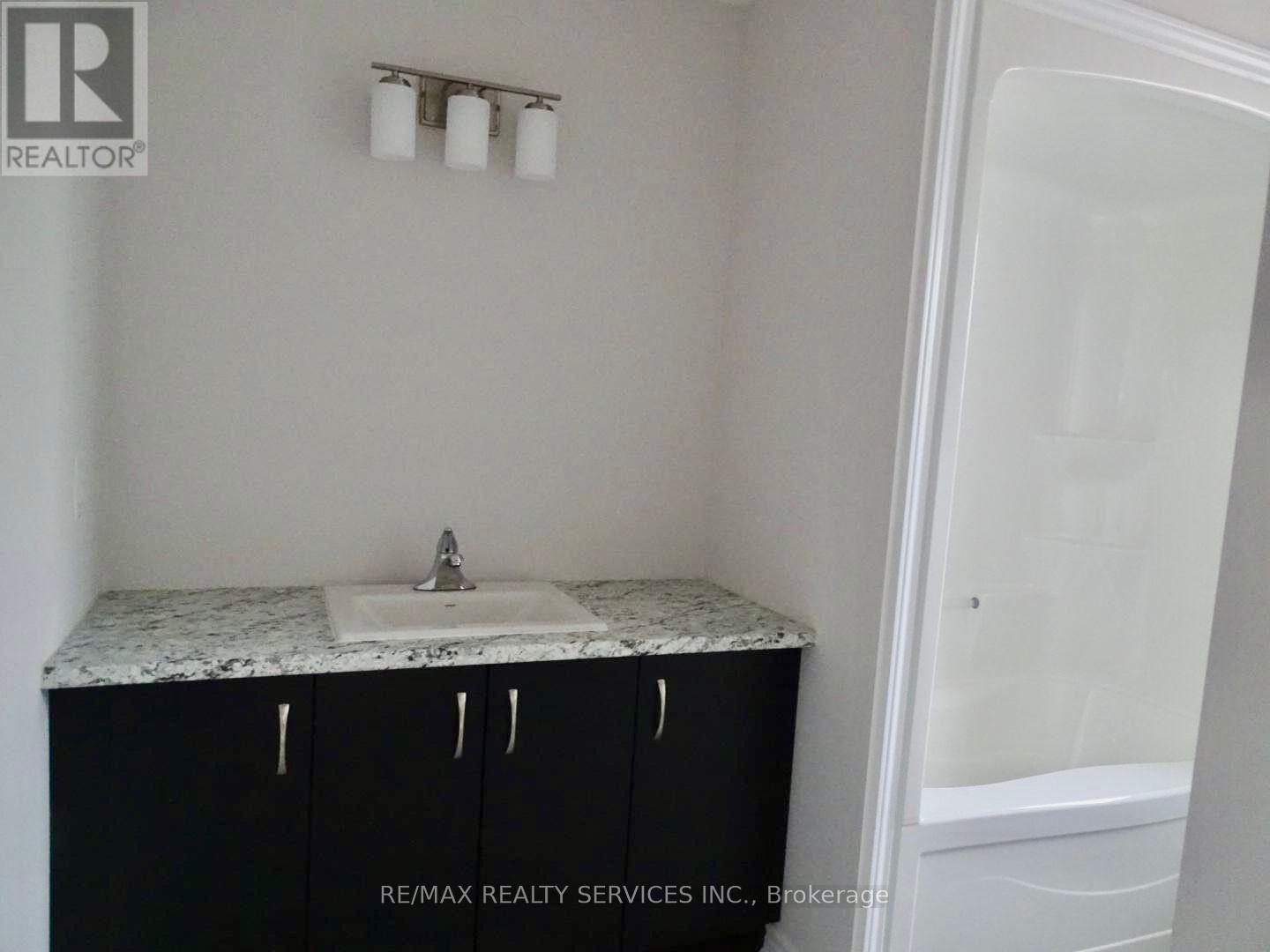 204 BETHUNE AVENUE - 16