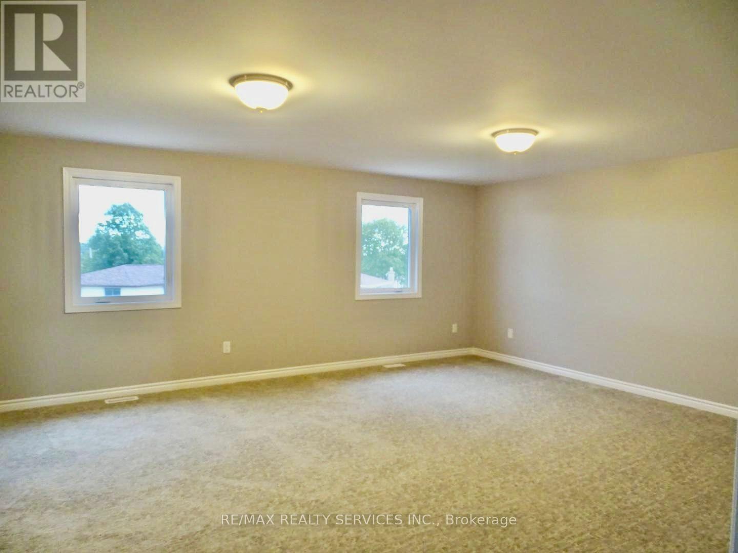 204 BETHUNE AVENUE - 17