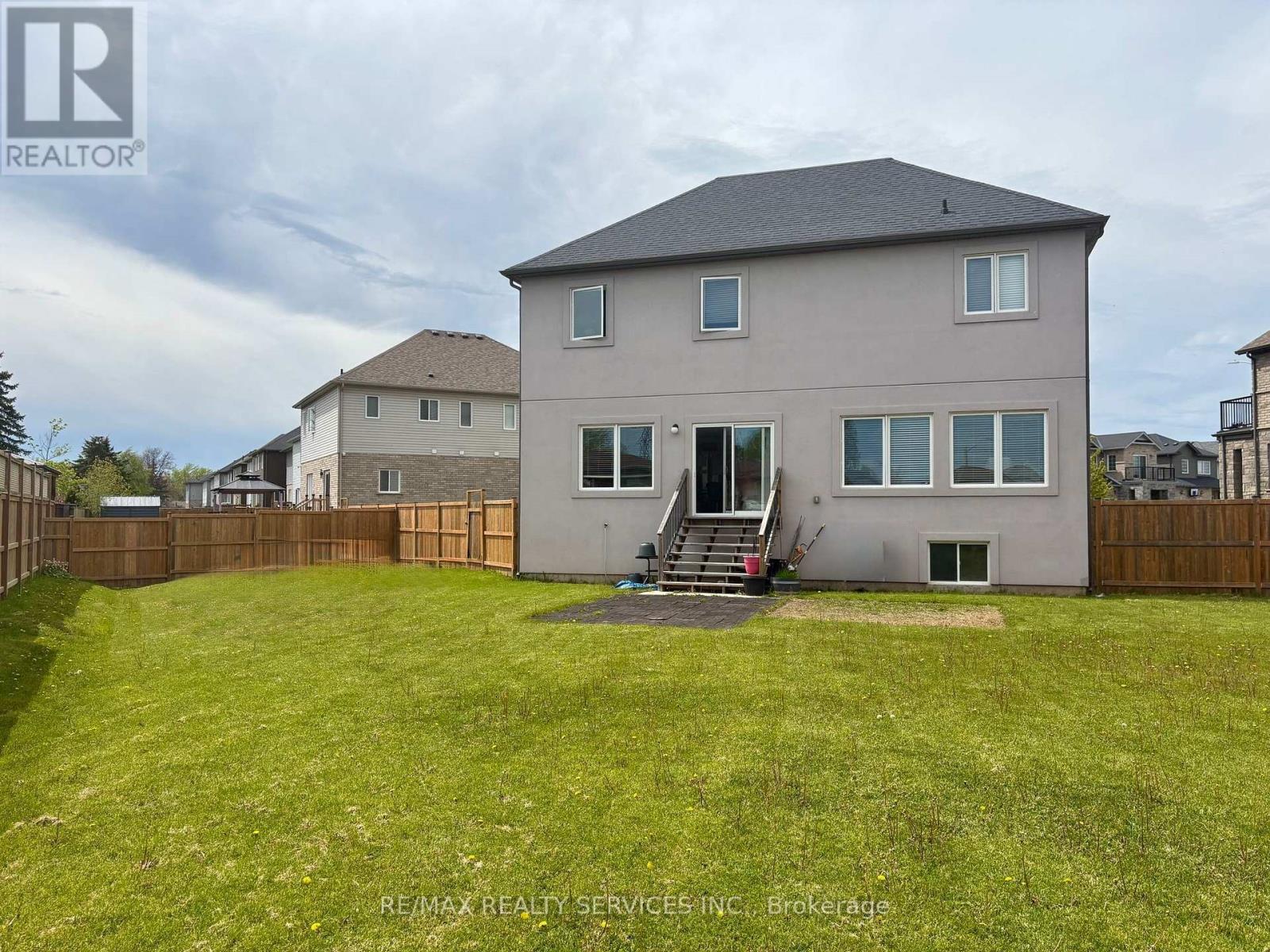 204 BETHUNE AVENUE - 20