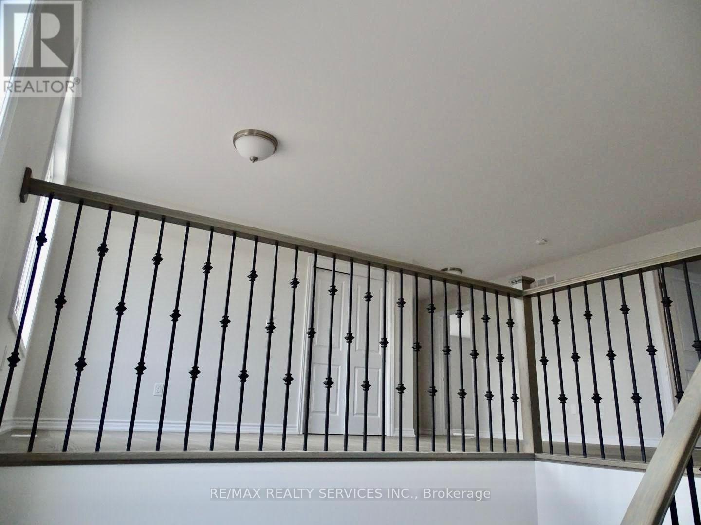 204 BETHUNE AVENUE - 9