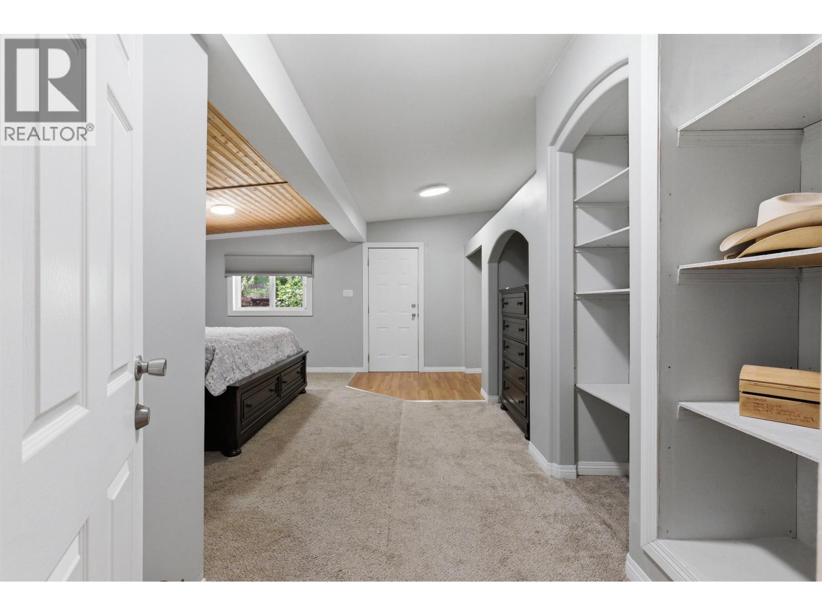 1824 DOG CREEK ROAD - 13