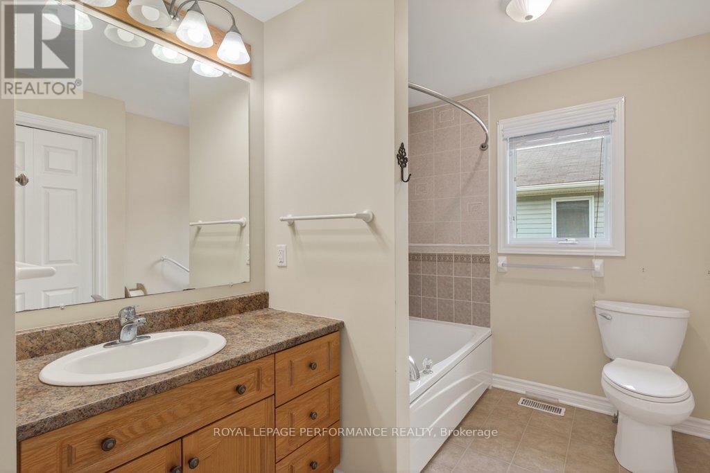 1008 ADA BARRINGTON PRIVATE - 10