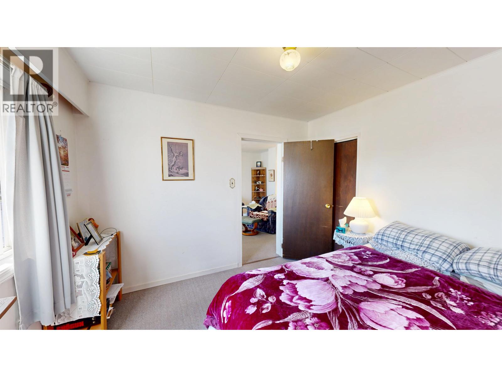 848 SCOTT ROAD - 13