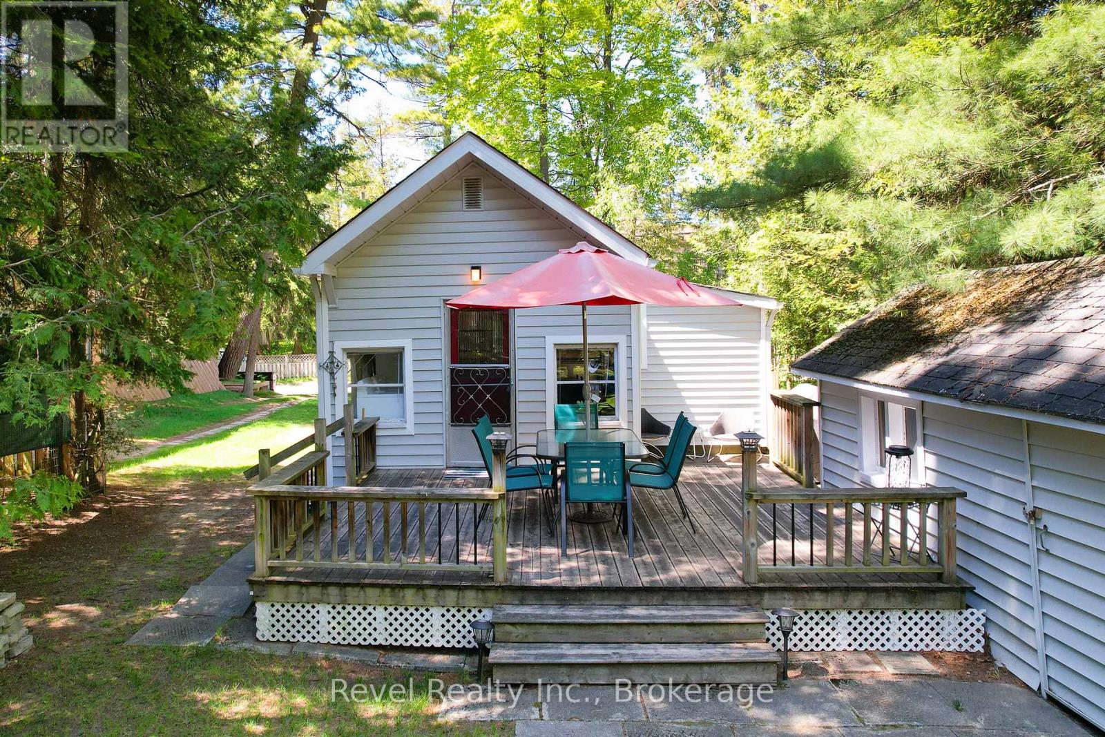 1693 SHORE LANE