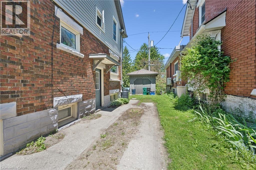 74 HOMEWOOD Avenue - 28