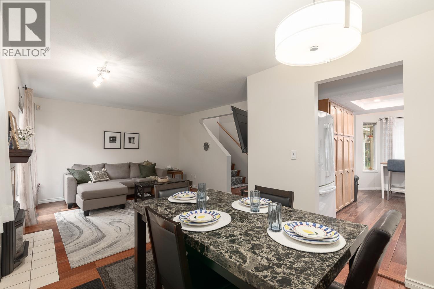 11 21541 MAYO PLACE, Maple Ridge