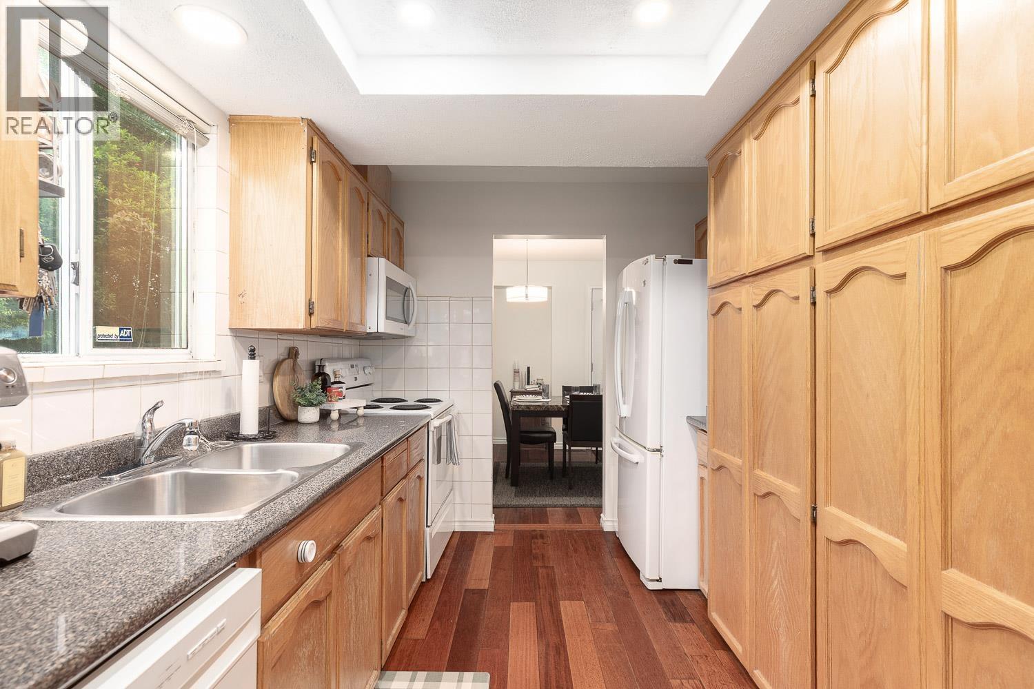 11 21541 MAYO PLACE, Maple Ridge
