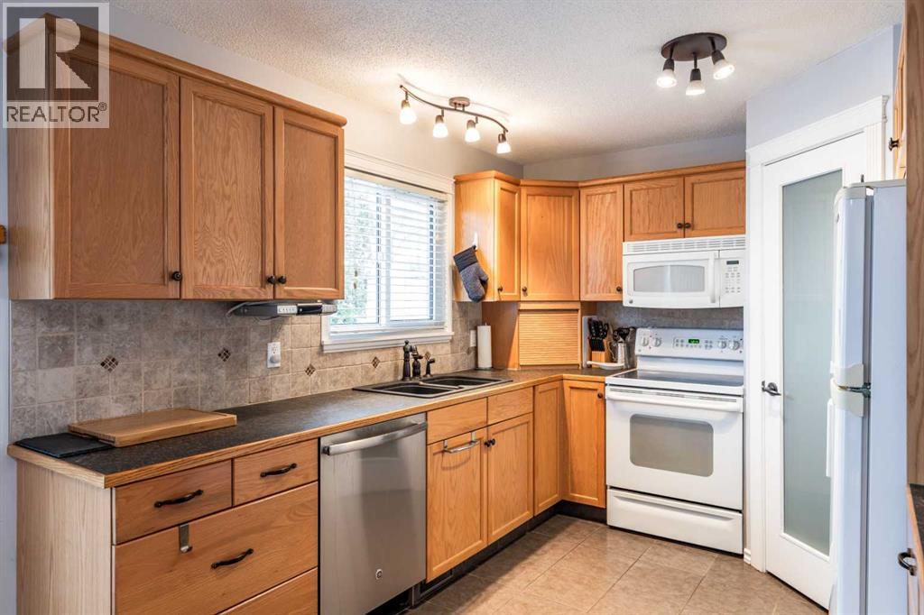 510 Terrill Road NW - 16