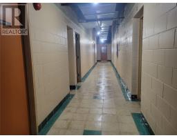 225 Carolina Avenue thumbnail 12