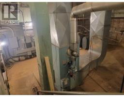 225 Carolina Avenue thumbnail 25