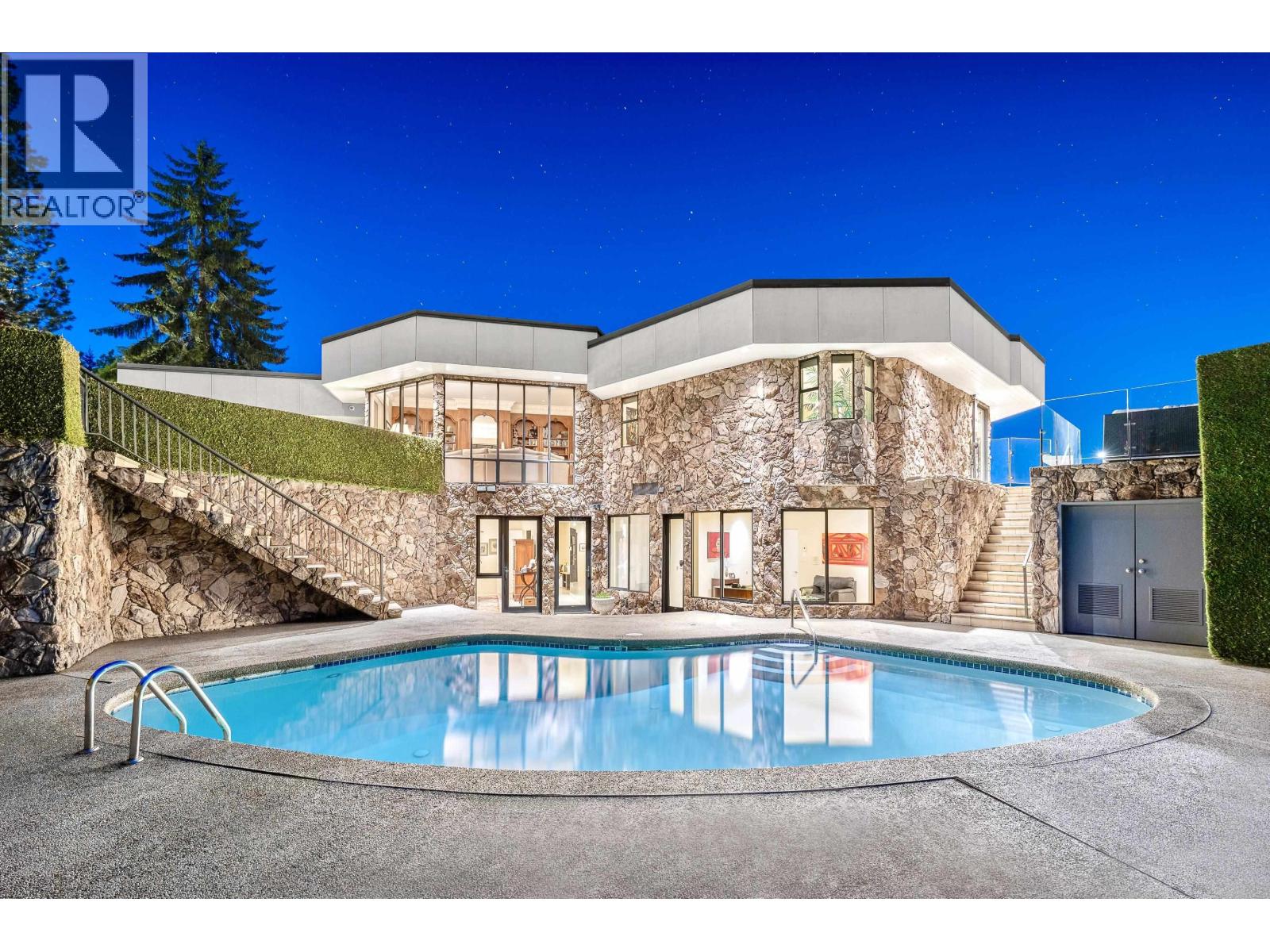 1485 CHARTWELL DRIVE, West Vancouver
