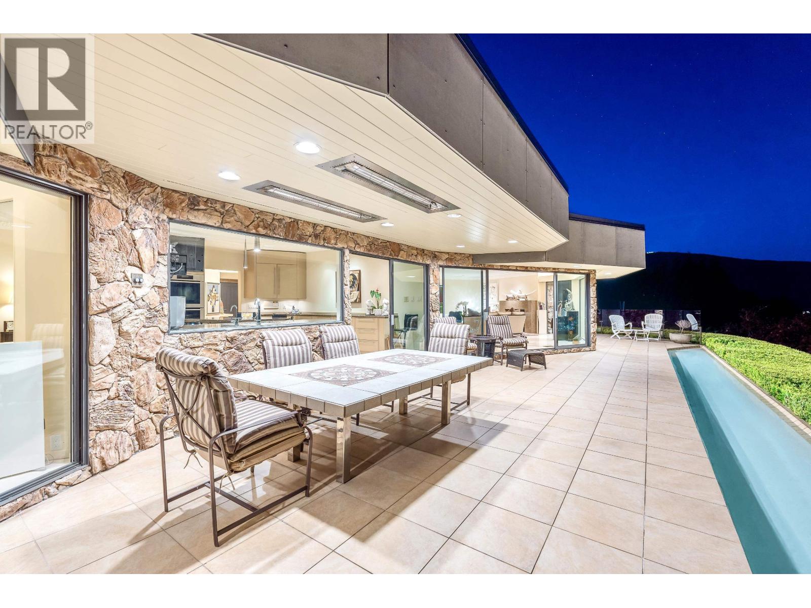 1485 CHARTWELL DRIVE, West Vancouver