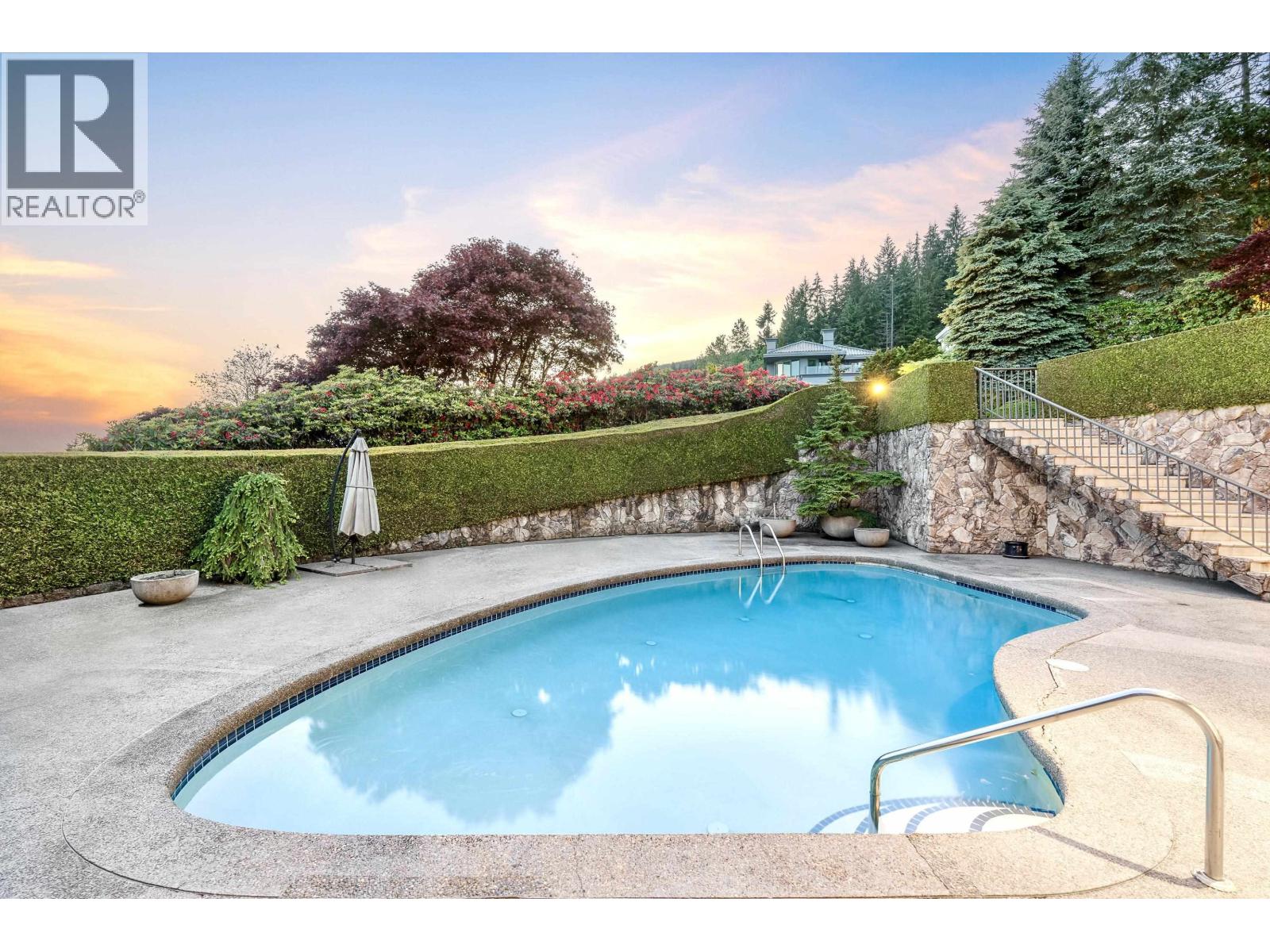 1485 CHARTWELL DRIVE, West Vancouver