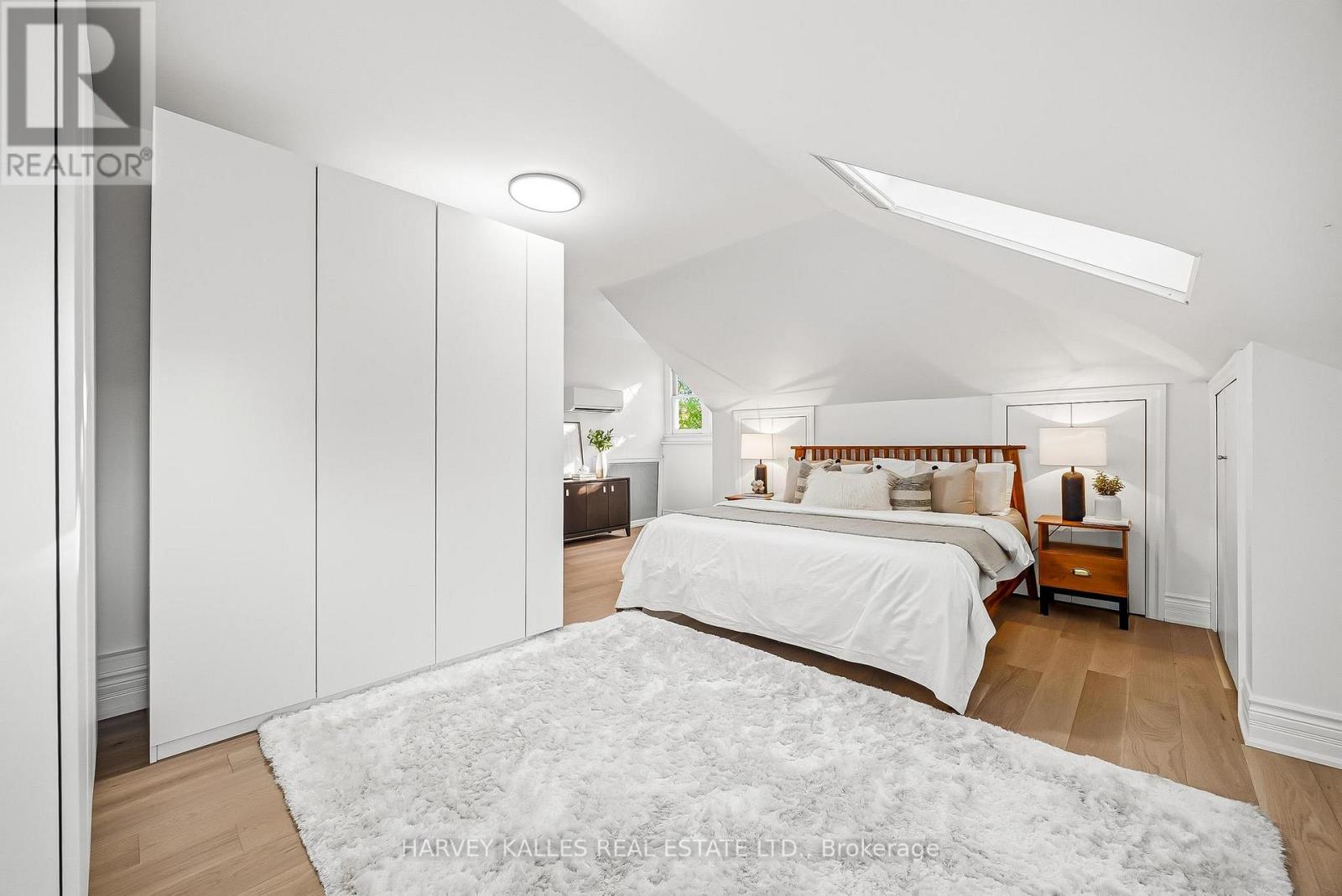 139 HAMMERSMITH AVENUE - 22