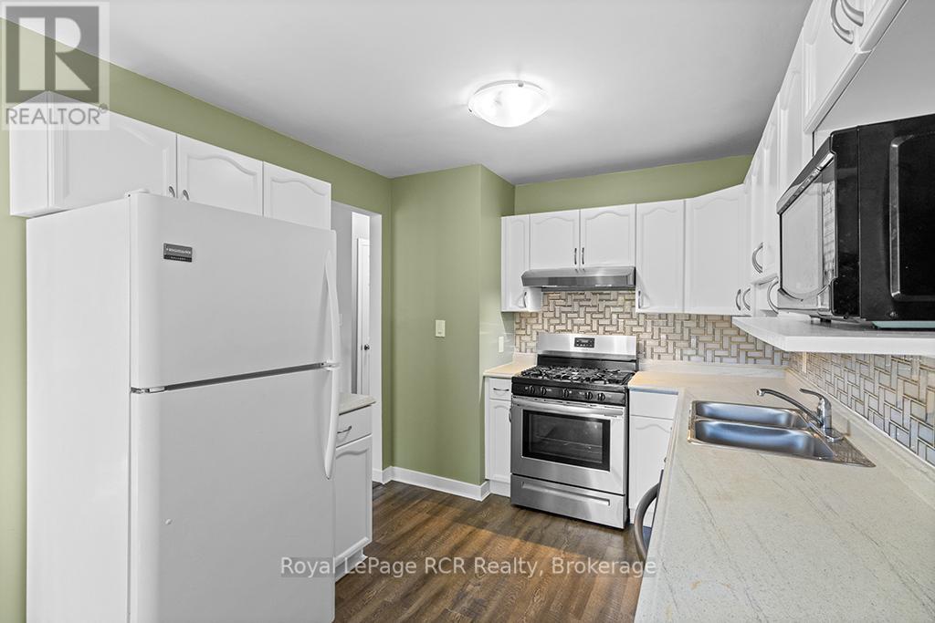 2512 8TH AVENUE A E - 15