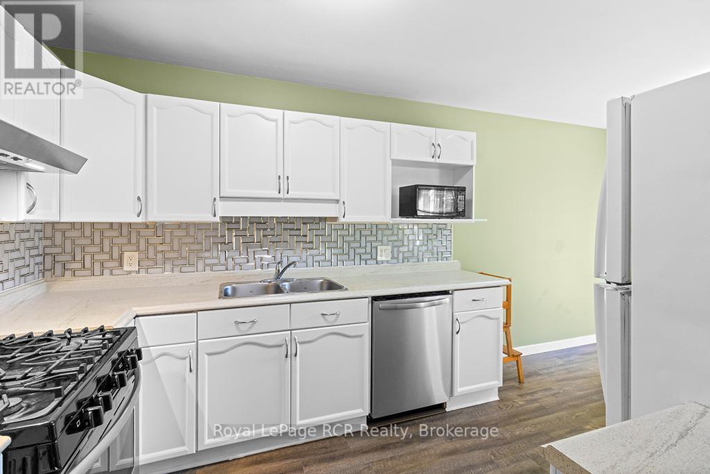 2512 8TH AVENUE A E - 16