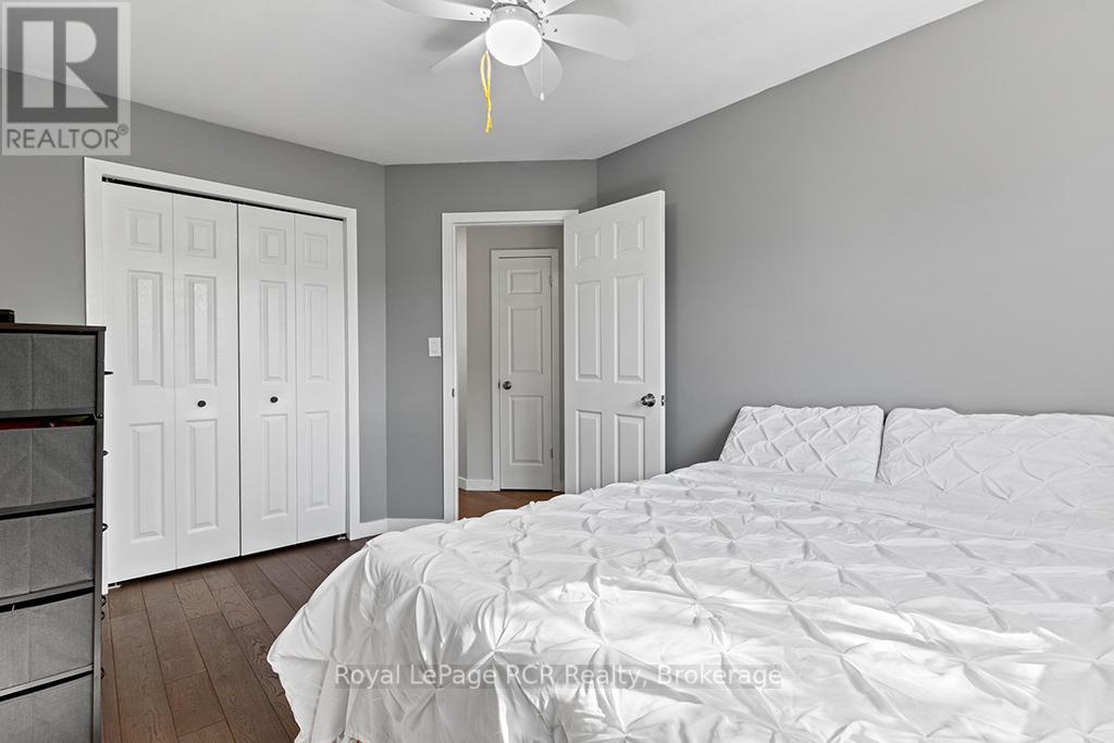 2512 8TH AVENUE A E - 26