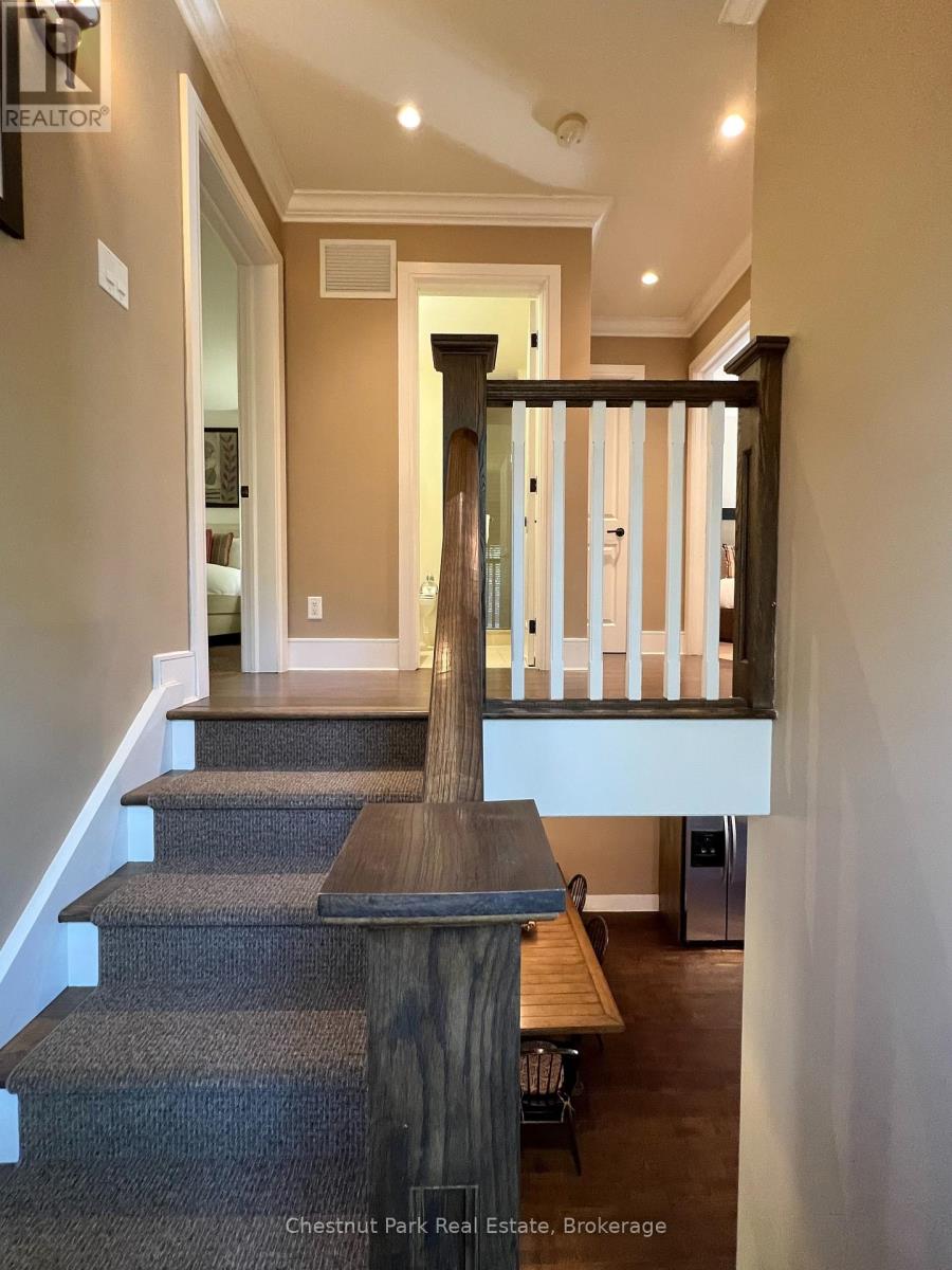 #UNIT 11 301 EMERALD HILLS COURT - 6